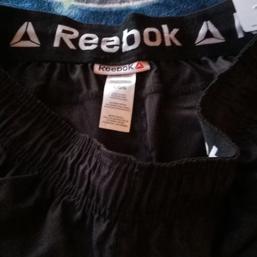 Men's Reebok Shorts Slim9"slim 23 CM - Picture 4 of 5